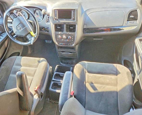 Auction sale of the 2017 Dodge Grand Caravan, vin: 2C4RDGBG3HR631776, lot number: 66240136