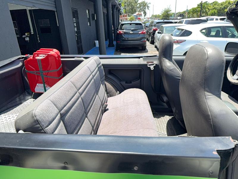 65690276 :رقم المزاد ، 1J4FT27P0XL584421 vin ، 1999 Jeep Cherokee مزاد بيع