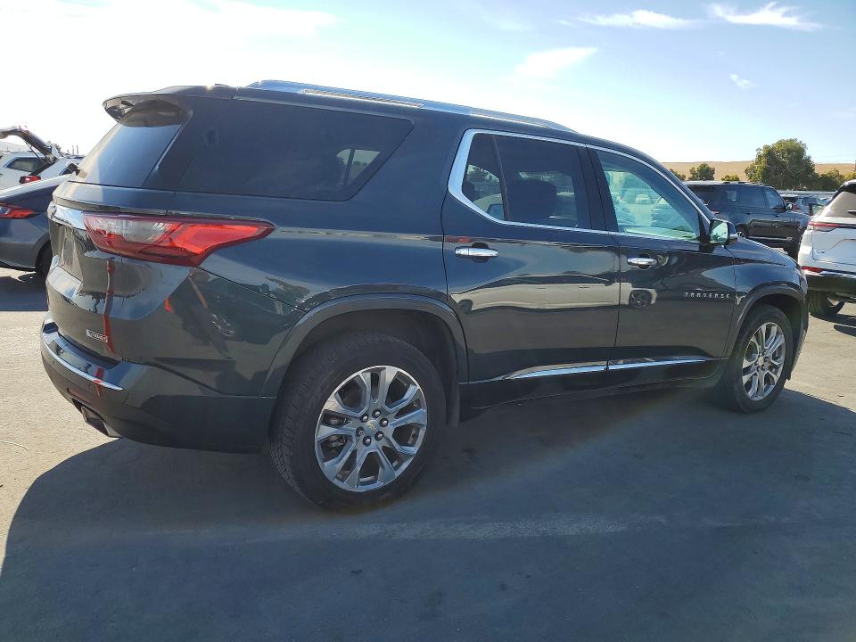 65018586 :رقم المزاد ، 1GNERKKW9JJ211029 vin ، 2018 Chevrolet Traverse مزاد بيع
