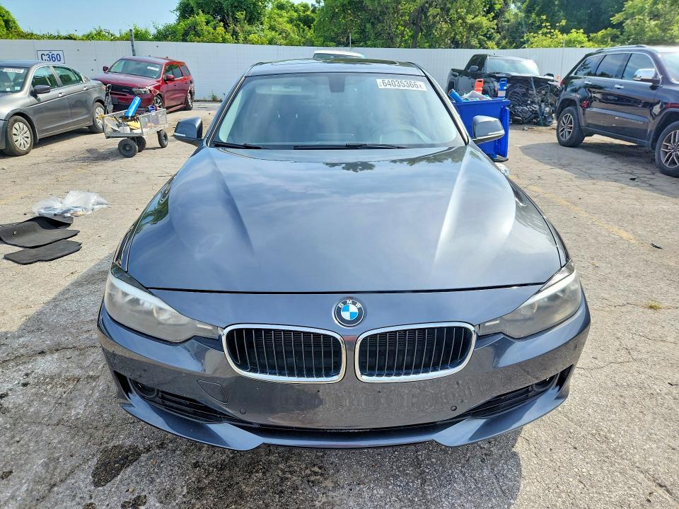 2015 Bmw 328 მანქანა იყიდება აუქციონზე, vin: WBA3B5G59FNS20140, აუქციონის ნომერი: 64035366