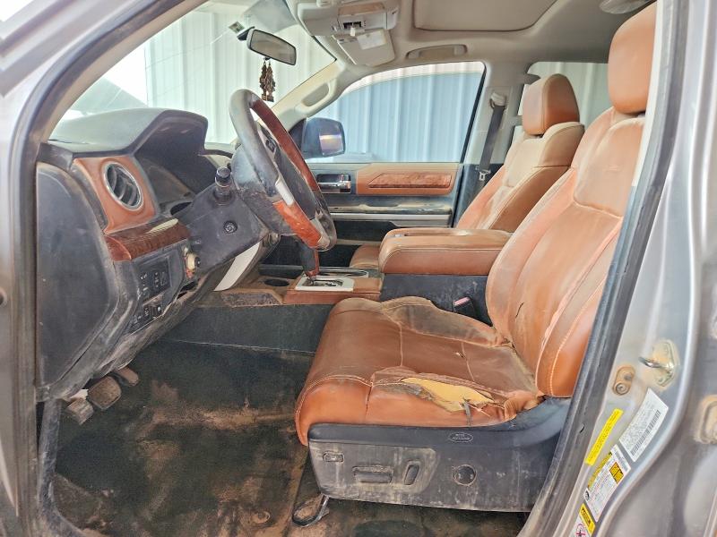 Продажа на аукционе авто 2015 Toyota Tundra, vin: 5TFAW5F1XFX458628, номер лота: 64978956