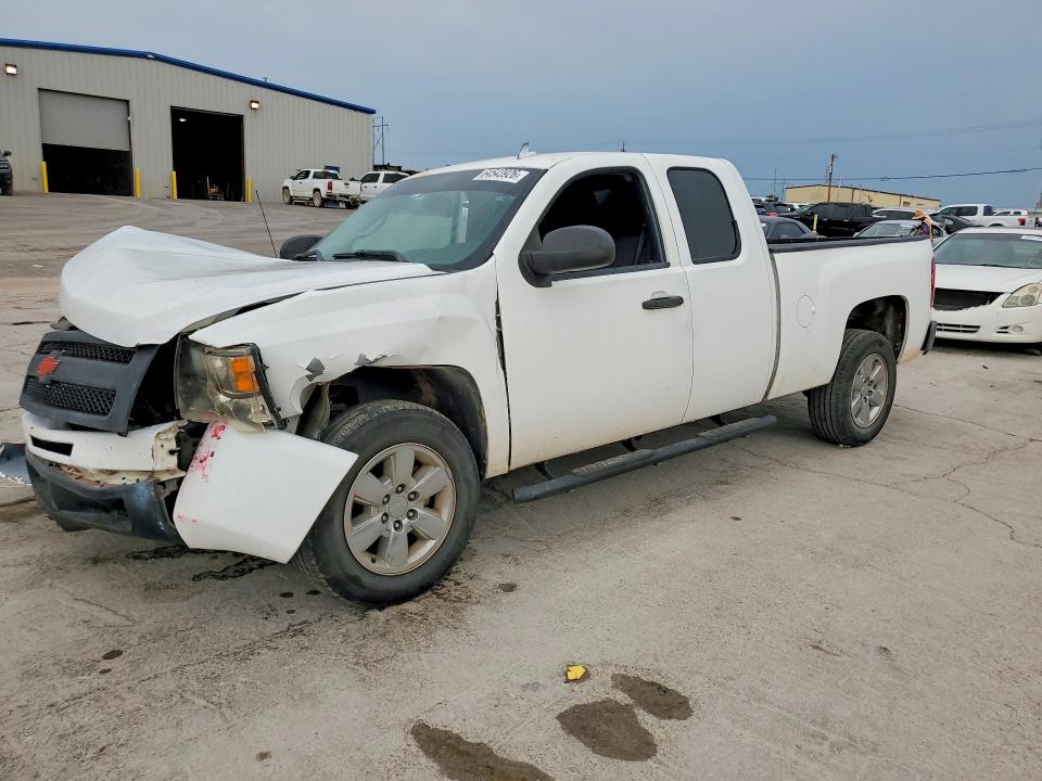 64543926 :رقم المزاد ، 1GCSCSE04AZ149545 vin ، 2010 Chevrolet Silverado مزاد بيع