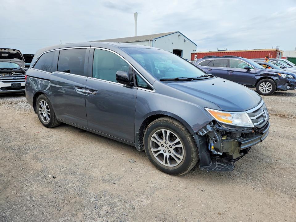 61699016 :رقم المزاد ، 5FNRL5H64BB068262 vin ، 2011 Honda Odyssey مزاد بيع