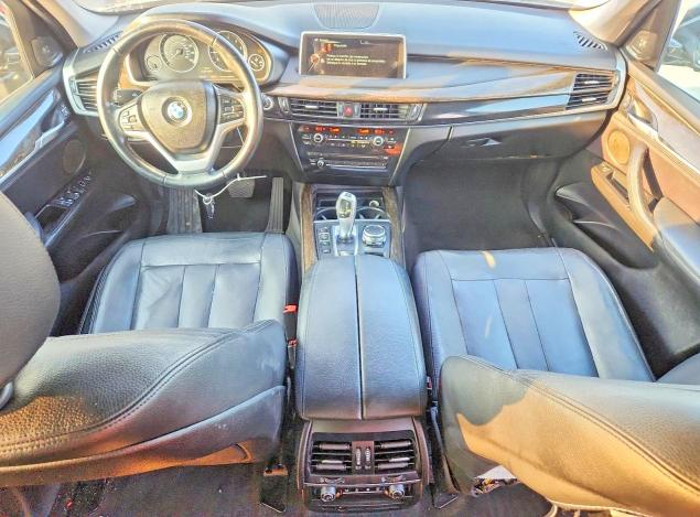 63501606 :رقم المزاد ، 5UXKR0C53F0K71566 vin ، 2015 Bmw X5 مزاد بيع