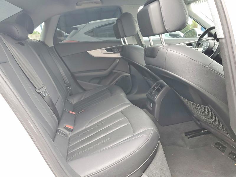 Продажа на аукционе авто 2018 Audi A4, vin: WAUENAF47JA019158, номер лота: 66698596