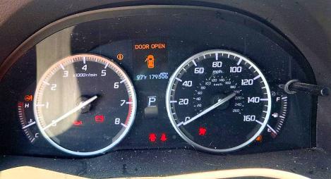63798906 :رقم المزاد ، 5J8TB3H58JL012326 vin ، 2018 Acura Rdx مزاد بيع