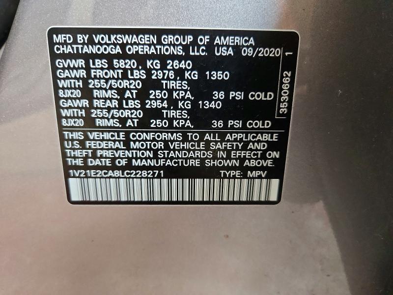 64766006 :رقم المزاد ، 1V21E2CA8LC228271 vin ، 2020 Volkswagen Atlas Cross Sport مزاد بيع