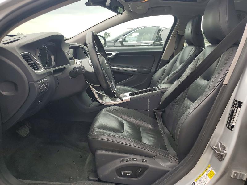 2014 Volvo S60 მანქანა იყიდება აუქციონზე, vin: YV1612FS9E2290949, აუქციონის ნომერი: 65984446