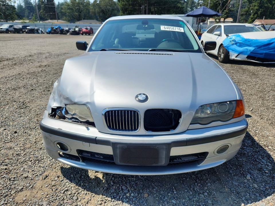 2001 Bmw 330 მანქანა იყიდება აუქციონზე, vin: WBAAV53411FJ64628, აუქციონის ნომერი: 64058716