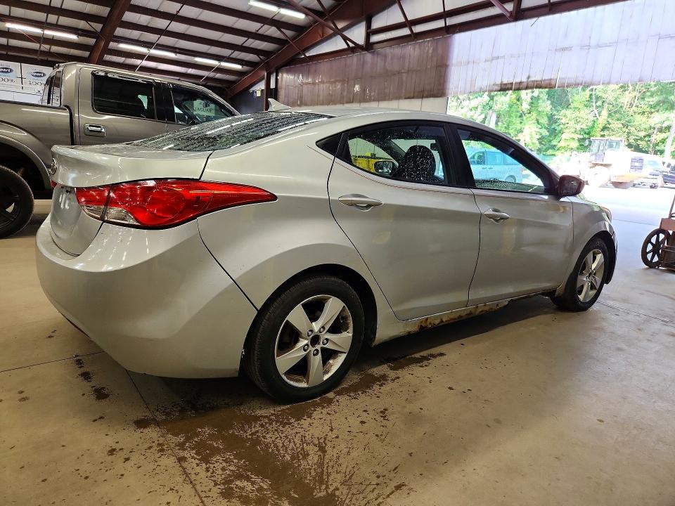 Продажа на аукционе авто 2013 Hyundai Elantra, vin: 5NPDH4AE0DH173831, номер лота: 64391806