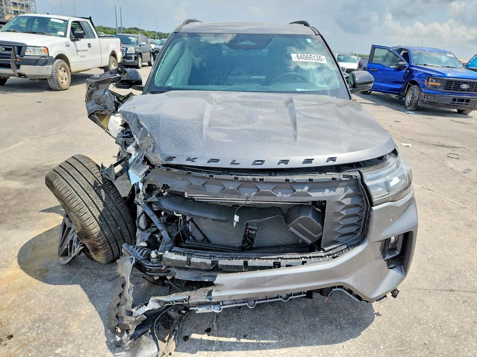 2026 Ford Explorer მანქანა იყიდება აუქციონზე, vin: 1FMWK8GCXTGB58887, აუქციონის ნომერი: 64066136