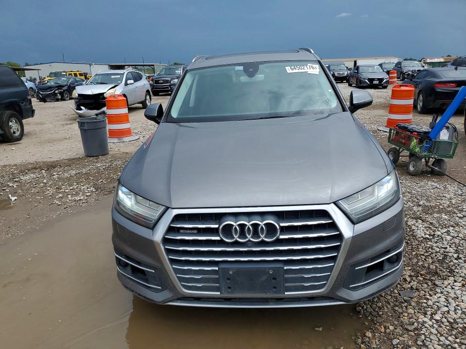 Aukcja sprzedaży 2017 Audi Q7, vin: WA1LAAF75HD000370, numer aukcji: 64502176