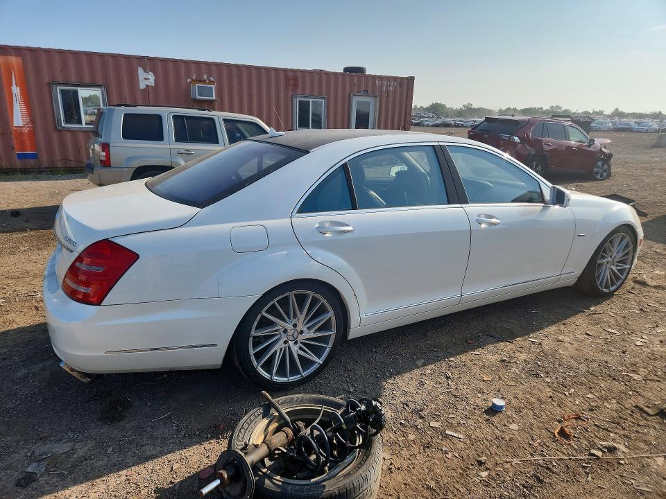 63905526 :رقم المزاد ، WDDNG8DB0CA420499 vin ، 2012 Mercedes-benz S مزاد بيع