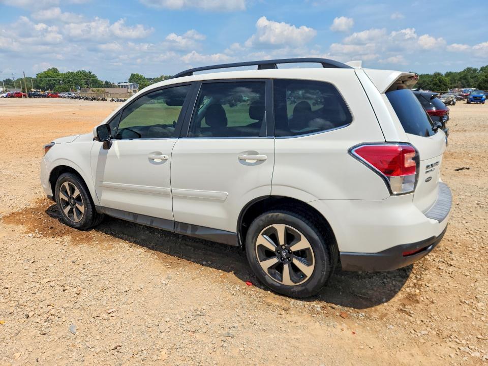 Продажа на аукционе авто 2018 Subaru Forester, vin: JF2SJARCXJH543868, номер лота: 65414026