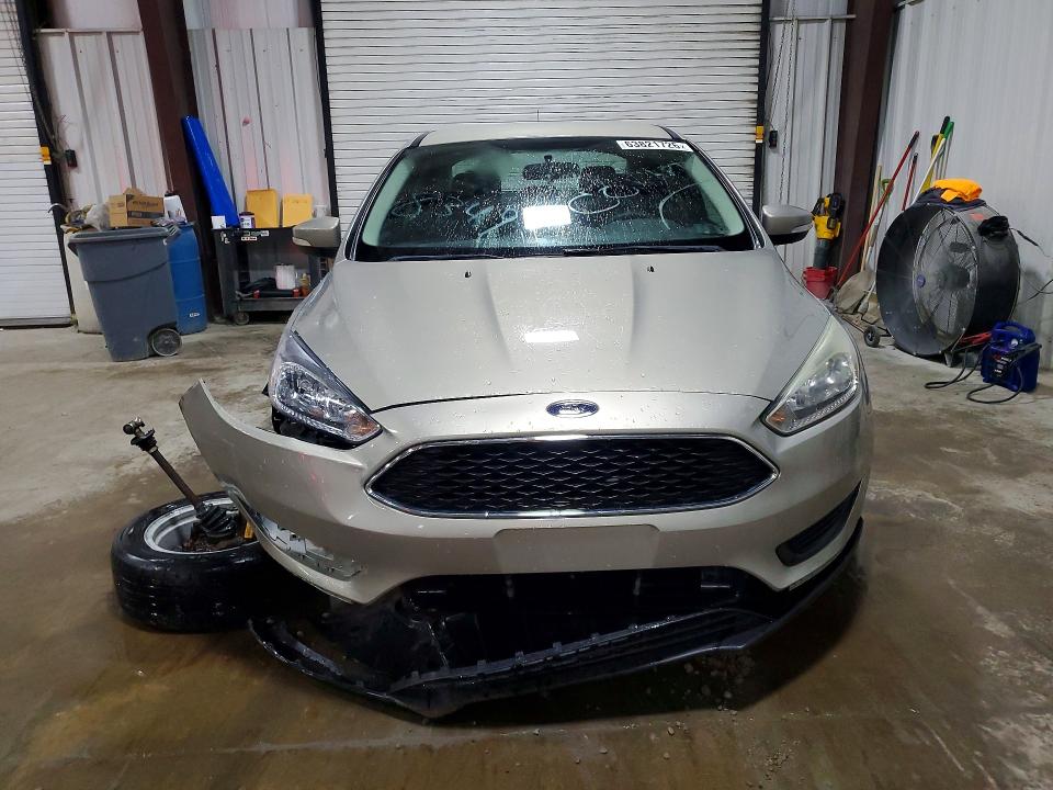 Продаж на аукціоні авто 2016 Ford Focus, vin: 1FADP3F22GL288349, номер лоту: 63821726