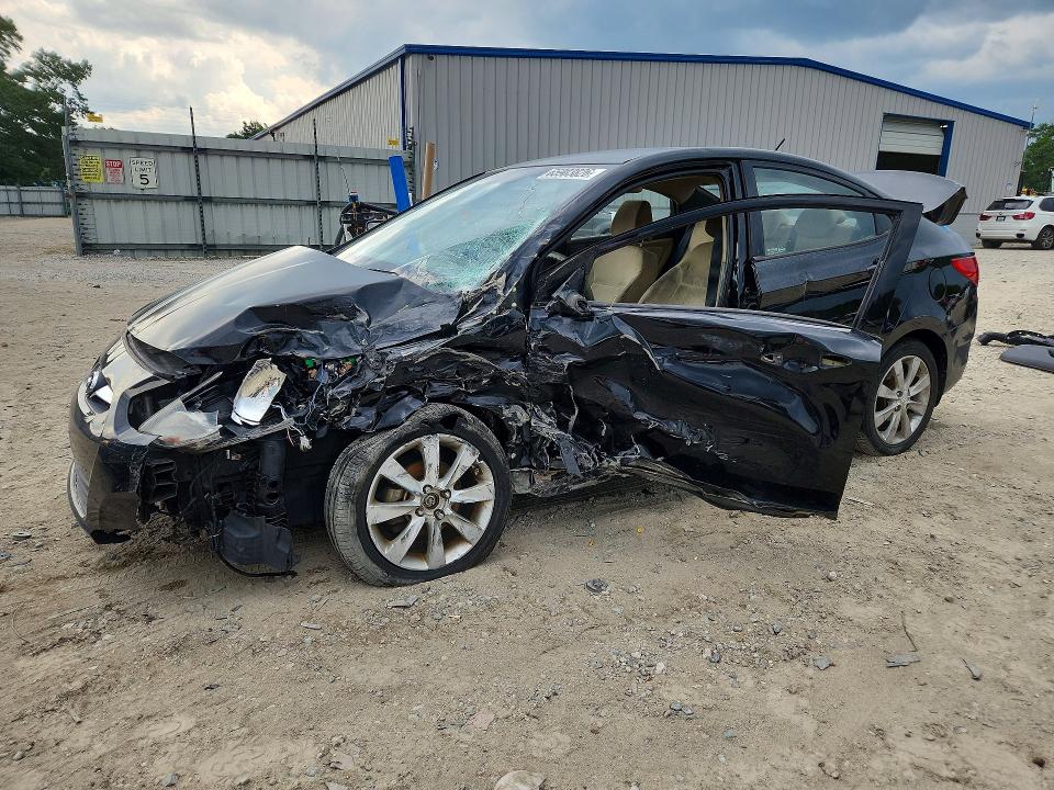 Продажа на аукционе авто 2012 Hyundai Accent, vin: KMHCU4AE6CU180774, номер лота: 65903826