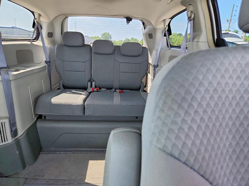 Продаж на аукціоні авто 2010 Chrysler Town & Country, vin: 2A4RR5D12AR235188, номер лоту: 64973276
