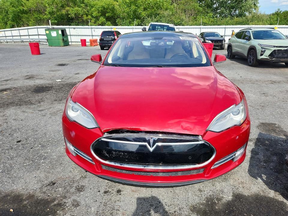 Продаж на аукціоні авто 2014 Tesla Model S, vin: 5YJSA1S10EFP43459, номер лоту: 65690566