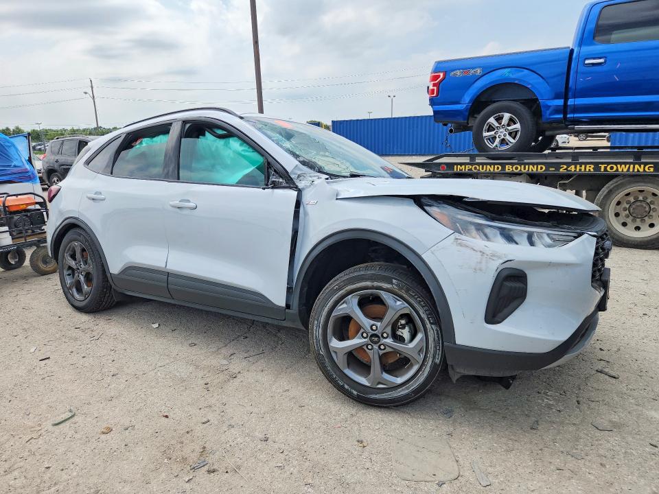 66182546 :رقم المزاد ، 1FMCU9MN1TUA09763 vin ، 2026 Ford Escape مزاد بيع
