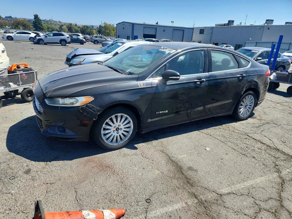 Продаж на аукціоні авто 2013 Ford Fusion, vin: 3FA6P0LU7DR243305, номер лоту: 64857966