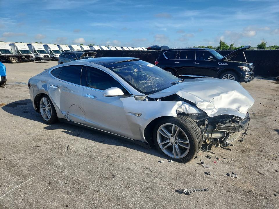 Aukcja sprzedaży 2014 Tesla Model S, vin: 5YJSA1H11EFP46393, numer aukcji: 64381606