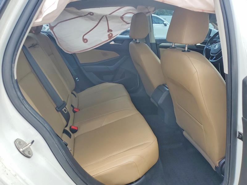 62892876 :رقم المزاد ، 3VWC57BUXKM086275 vin ، 2019 Volkswagen Jetta مزاد بيع