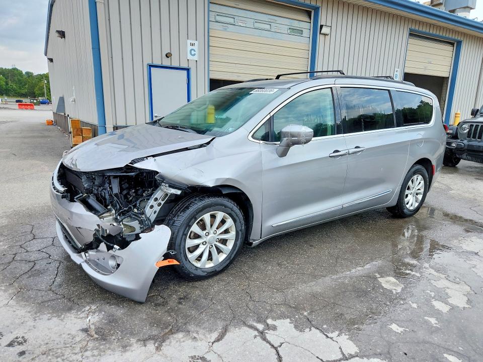 Продаж на аукціоні авто 2017 Chrysler Pacifica, vin: 2C4RC1BG0HR598994, номер лоту: 66060036