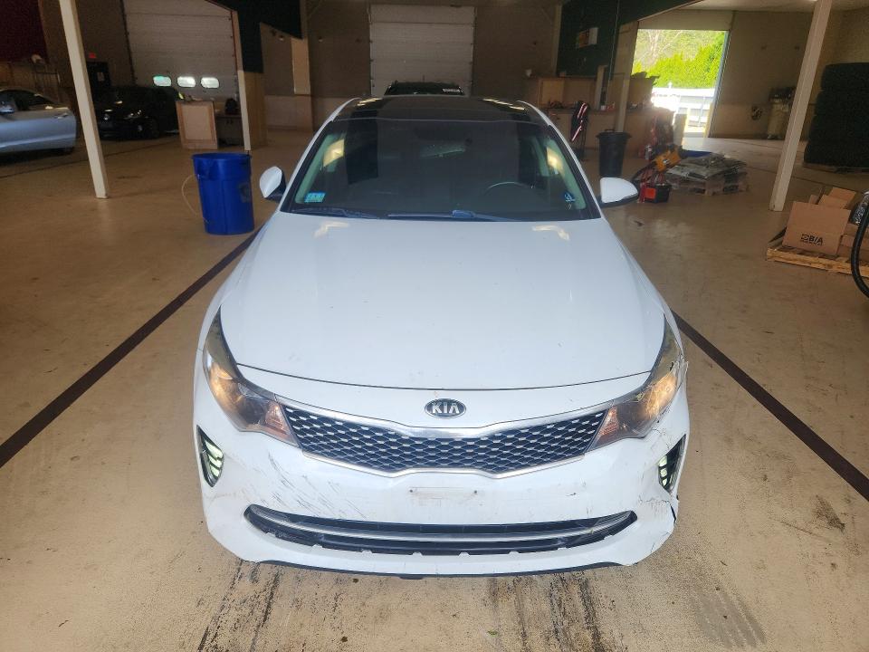 Продажа на аукционе авто 2018 Kia Optima, vin: 5XXGT4L32JG233493, номер лота: 66577606