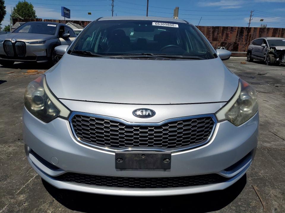 Продажа на аукционе авто 2015 Kia Forte, vin: KNAFK4A63F5364372, номер лота: 66309806