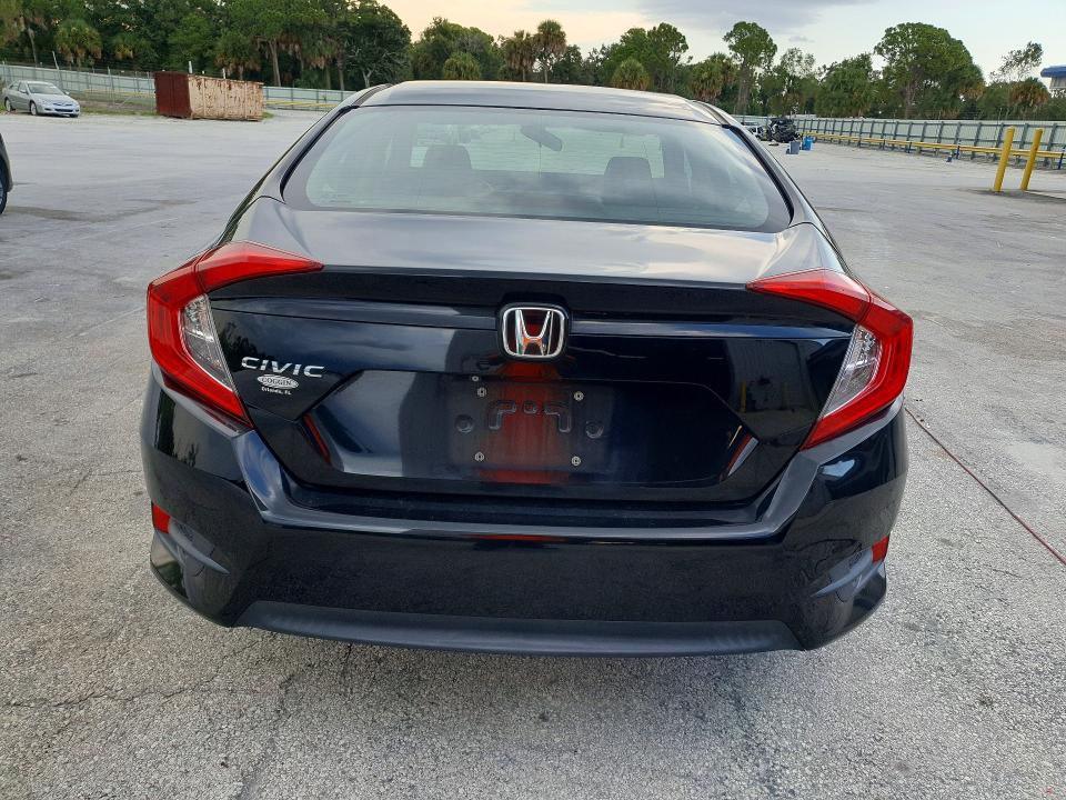 Продаж на аукціоні авто 2018 Honda Civic, vin: 2HGFC2F59JH598992, номер лоту: 65988416