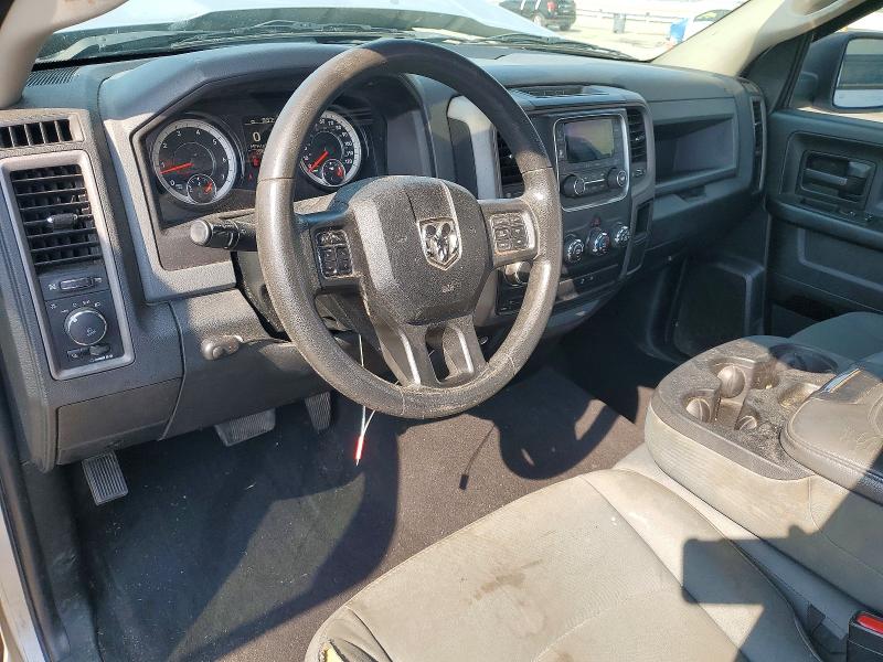64104206 :رقم المزاد ، 1C6RR7FG0JS185996 vin ، 2018 Ram 1500 مزاد بيع