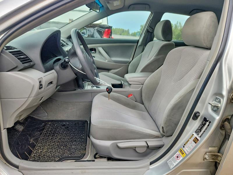 64810856 :رقم المزاد ، 4T1BF3EK3AU002169 vin ، 2010 Toyota Camry مزاد بيع