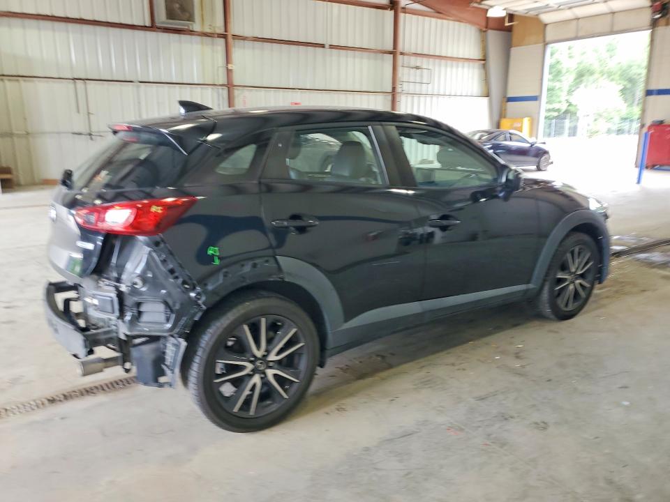 63584726 :رقم المزاد ، JM1DKDC78J1323896 vin ، 2018 Mazda Cx-3 مزاد بيع