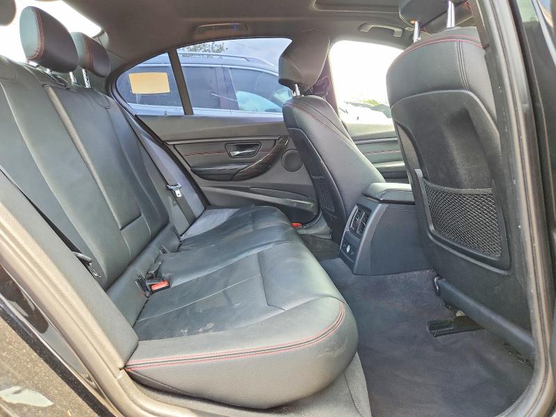 64190446 :رقم المزاد ، WBA3B9C5XDF585043 vin ، 2013 Bmw 335 مزاد بيع