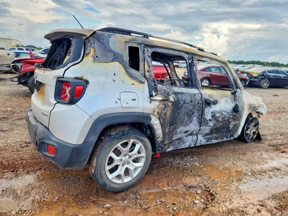 2017 Jeep Renegade მანქანა იყიდება აუქციონზე, vin: ZACCJABB5HPF30405, აუქციონის ნომერი: 63585816
