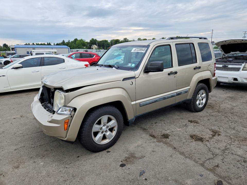 67239946 :رقم المزاد ، 1J4PN2GK3AW168825 vin ، 2010 Jeep Liberty مزاد بيع