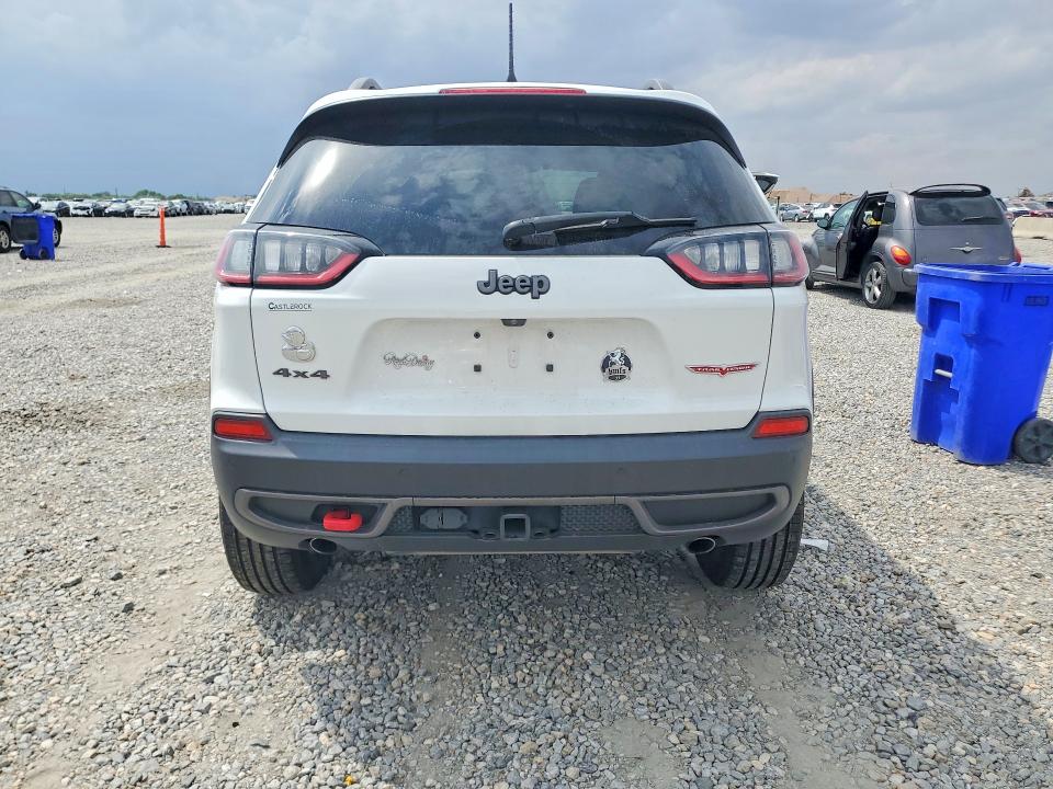 65134156 :رقم المزاد ، 1C4PJMBX3LD578846 vin ، 2020 Jeep Cherokee مزاد بيع