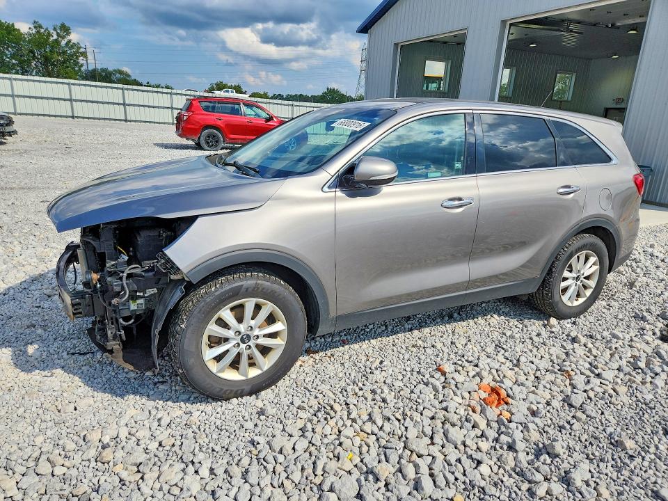 66800916 :رقم المزاد ، 5XYPG4A38KG542146 vin ، 2019 Kia Sorento مزاد بيع