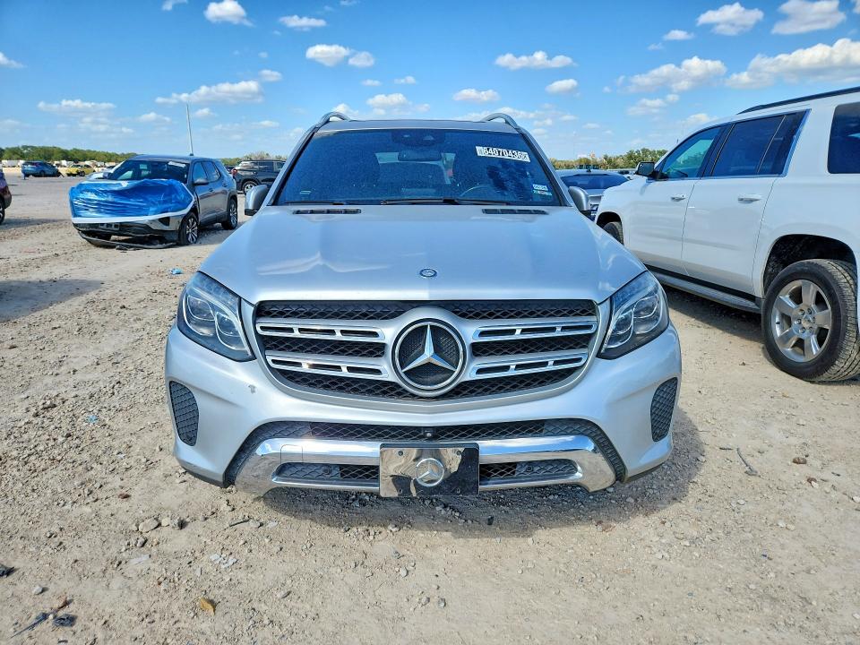 64070436 :رقم المزاد ، 4JGDF6EE0HA943806 vin ، 2017 Mercedes-benz Gls مزاد بيع