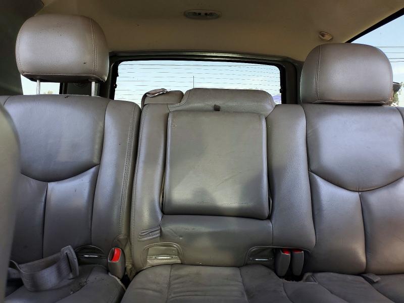 63765626 :رقم المزاد ، 1GNEC13T74R275138 vin ، 2004 Chevrolet Tahoe مزاد بيع