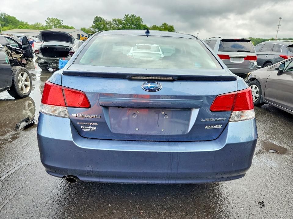2013 Subaru Legacy მანქანა იყიდება აუქციონზე, vin: 4S3BMBL66D3016118, აუქციონის ნომერი: 63136196