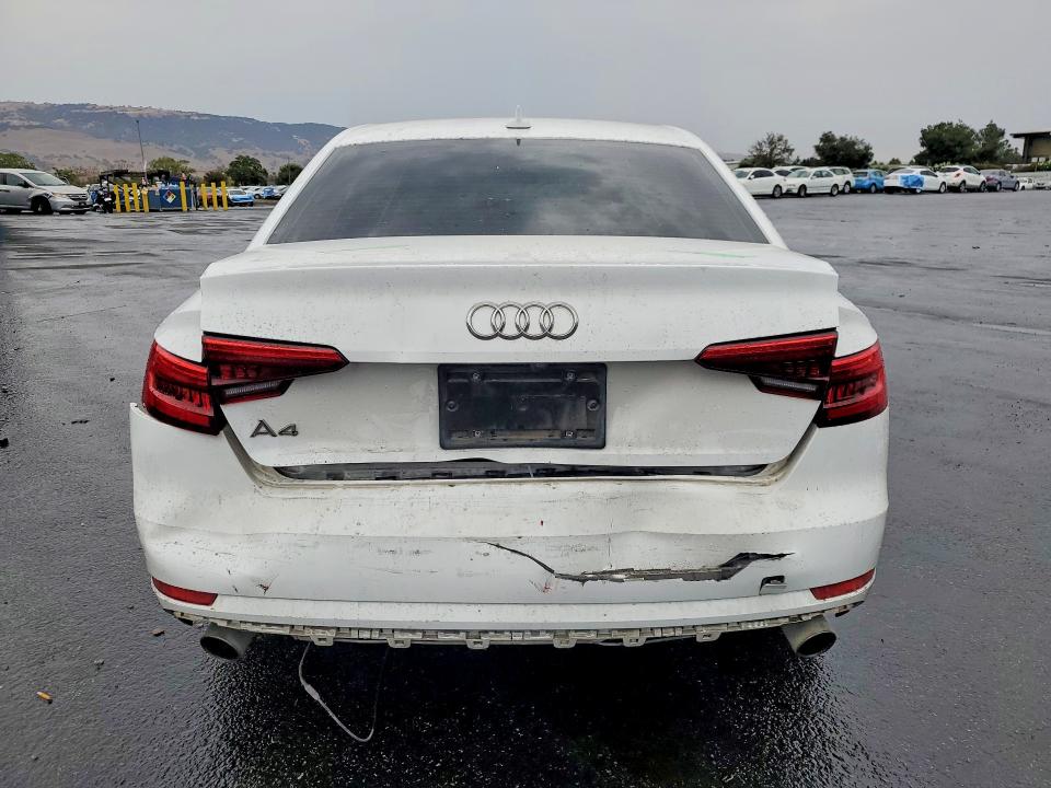 66810406 :رقم المزاد ، WAUGNAF42HN022898 vin ، 2017 Audi A4 مزاد بيع