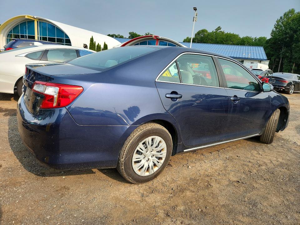 Продаж на аукціоні авто 2014 Toyota Camry, vin: 4T4BF1FK1ER376102, номер лоту: 64221386