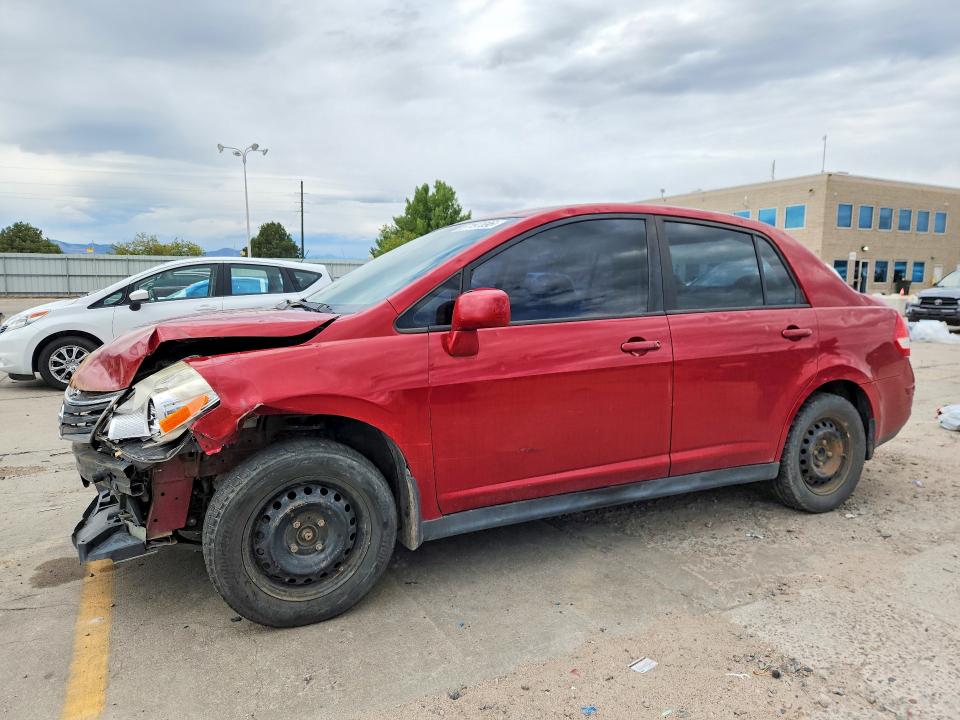 2010 Nissan Versa მანქანა იყიდება აუქციონზე, vin: 3N1BC1AP0AL408359, აუქციონის ნომერი: 67197696