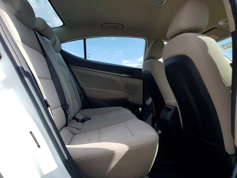 Продаж на аукціоні авто 2018 Hyundai Elantra, vin: 5NPD84LFXJH224642, номер лоту: 64803326