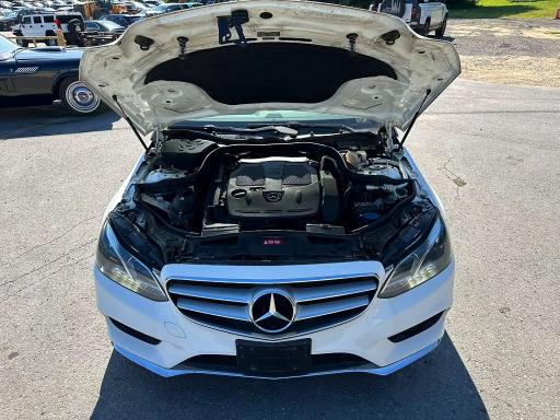 64537946 :رقم المزاد ، WDDHH8JB9FB083523 vin ، 2015 Mercedes-benz E مزاد بيع