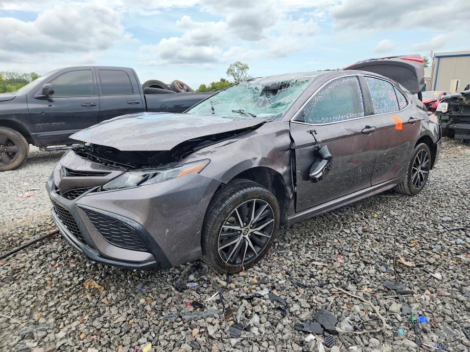 2023 Toyota Camry მანქანა იყიდება აუქციონზე, vin: 4T1G11AK2PU807054, აუქციონის ნომერი: 66909816
