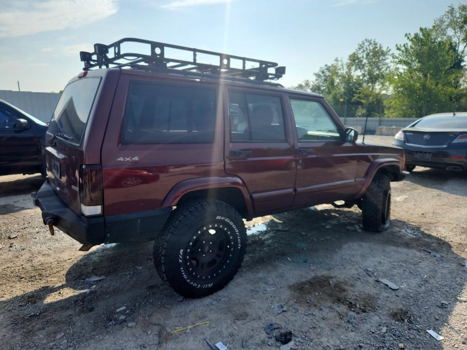 64228106 :رقم المزاد ، 1J4FF58S51L563342 vin ، 2001 Jeep Cherokee مزاد بيع