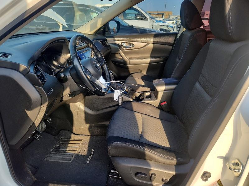 64019466 :رقم المزاد ، JN8AT2MT6HW144810 vin ، 2017 Nissan Rogue مزاد بيع