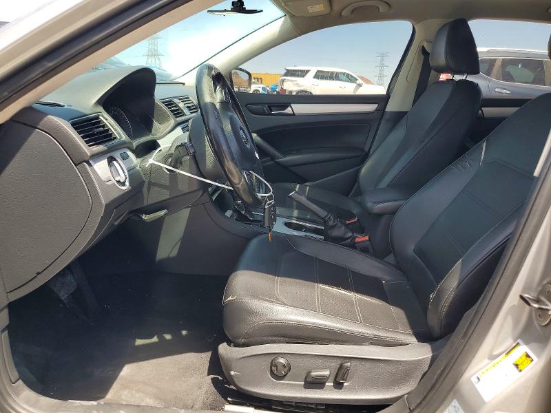 65300456 :رقم المزاد ، 1VWBP7A30DC118279 vin ، 2013 Volkswagen Passat مزاد بيع